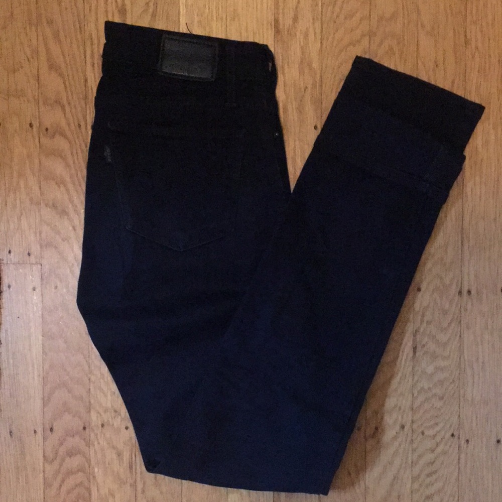 Levi’s 712 slim jeans